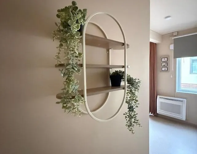 Balcon Cozy Center Of Mons